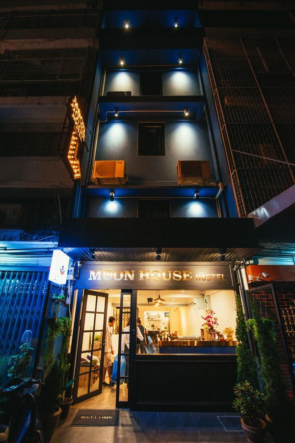 Moon House Hostel Банкок Екстериор снимка